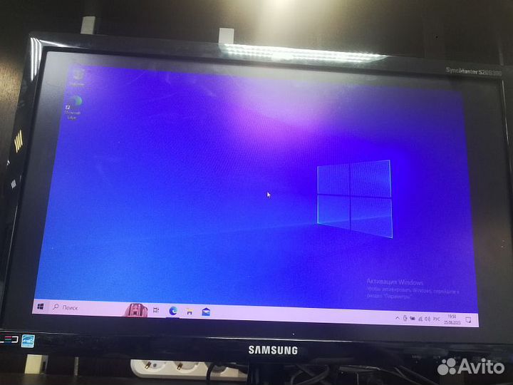 Мониторы Samsung S20B300N