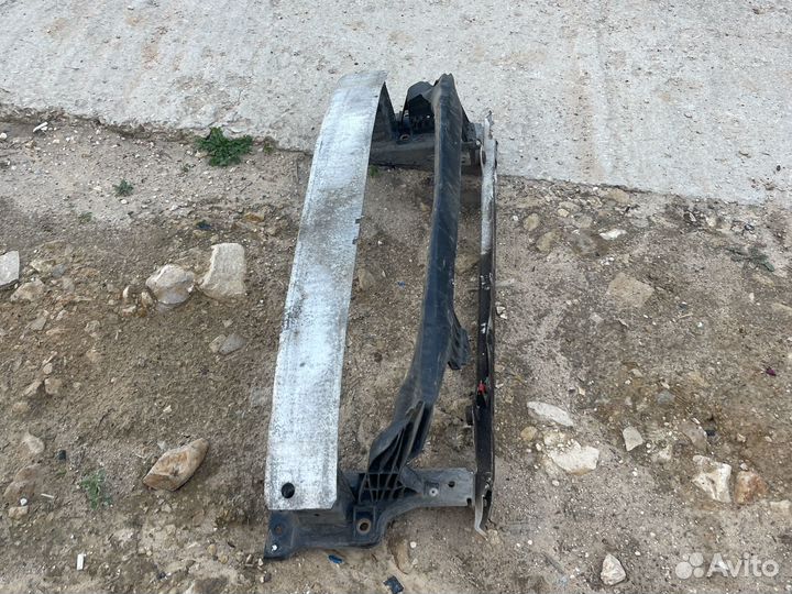 Усилитель бампера передний opel corsa d