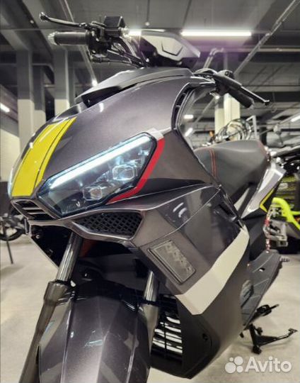 Скутер Regulmoto formula 50 2Т