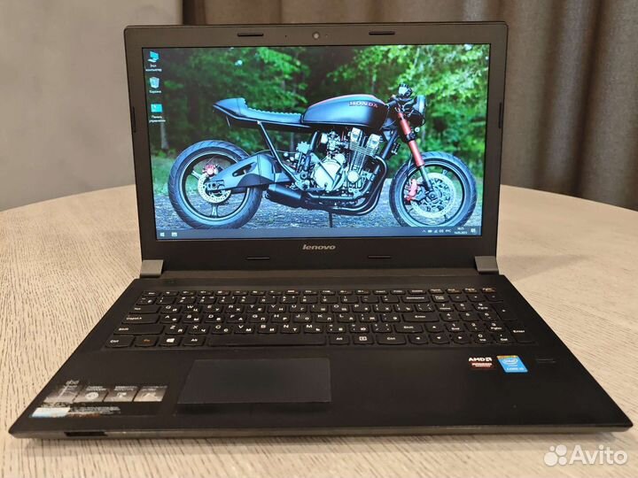 Lenovo B50 i5-4210U 2.4Ghz/8Gb/256SSD+500Gb/3Gb