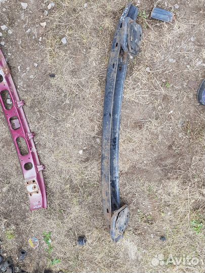 Усилитель заднего бампера Peugeot 307 универсал