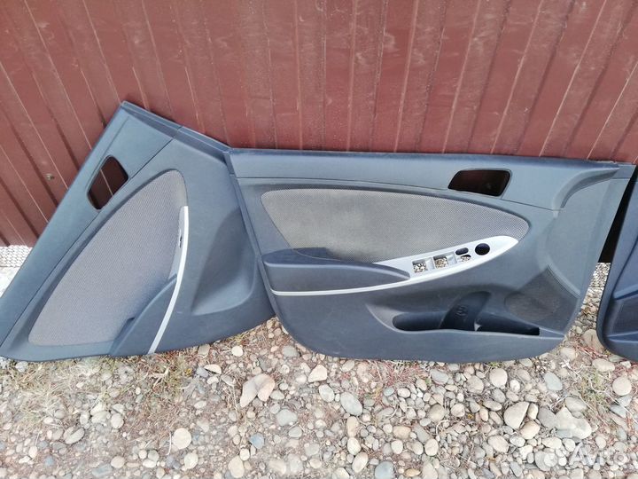Hyundai solaris обшивки дверей