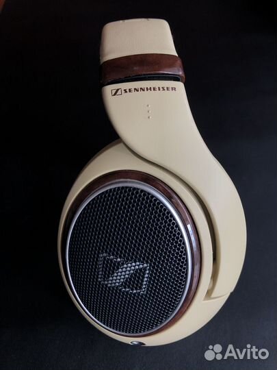 Наушники Sennheiser HD 598, в отличном состоянии