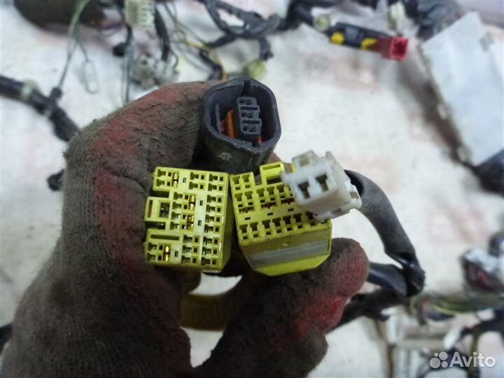 Проводка Mitsubishi Montero Sport K90 6G72 2000