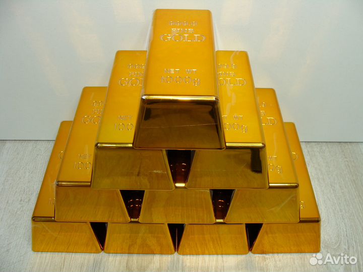 Десять Золотых Слитков 999.9 Fine Gold 1000g