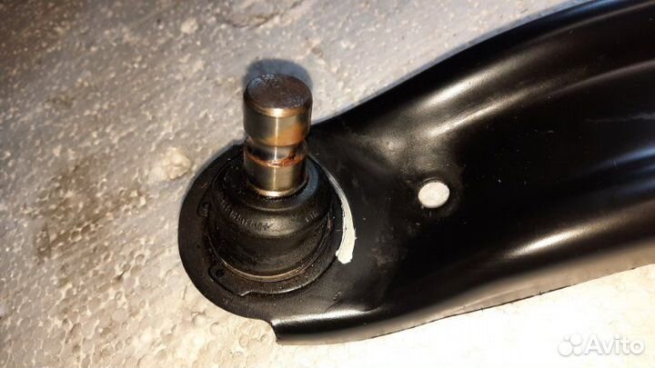 Рычаг передний левый Kia Picanto 3 JA G4LA