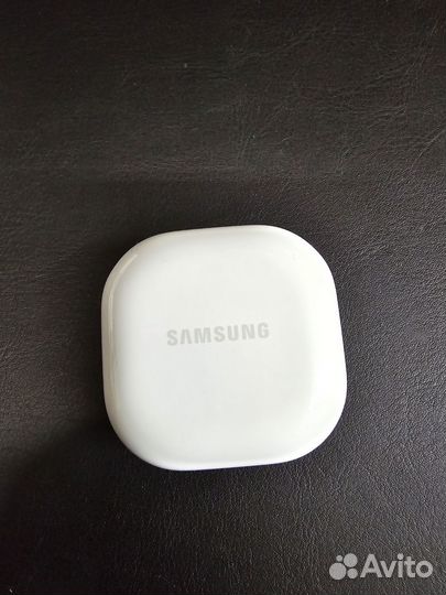 Кейс от Samsung galaxy Buds 2