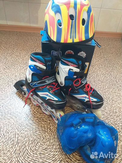 Детские роликовые коньки и защита