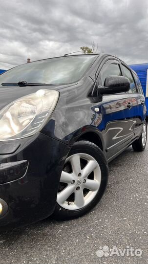 Nissan Note 1.6 AT, 2006, 350 000 км