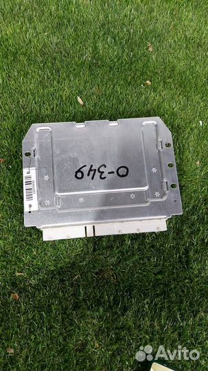 Блок управления пневмоподвеской Tesla Model S 2015