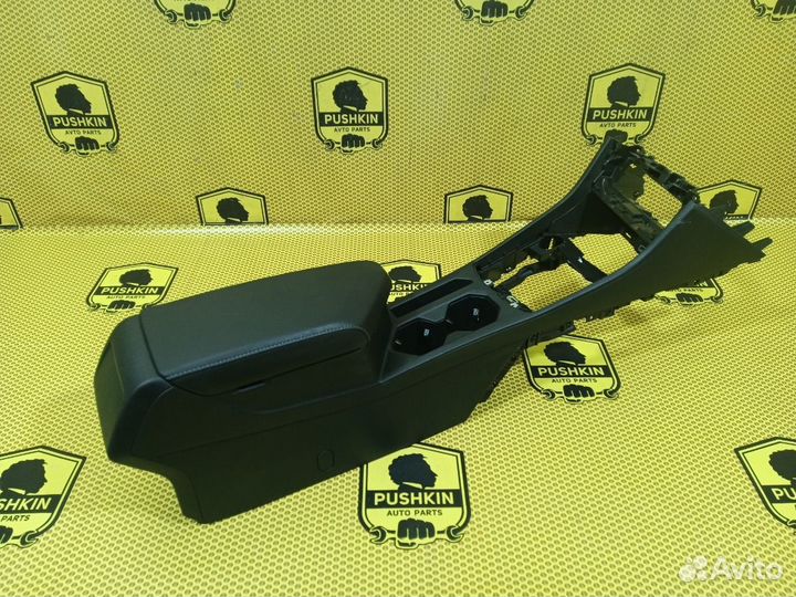 Консоль центральная Volkswagen Jetta JEM dgxa 2019