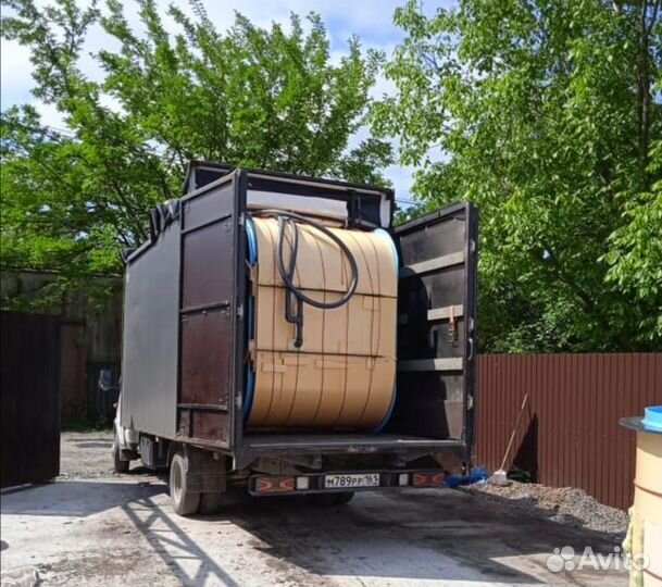Пластиковый бассейн для дачи размером 3х5х1.5м