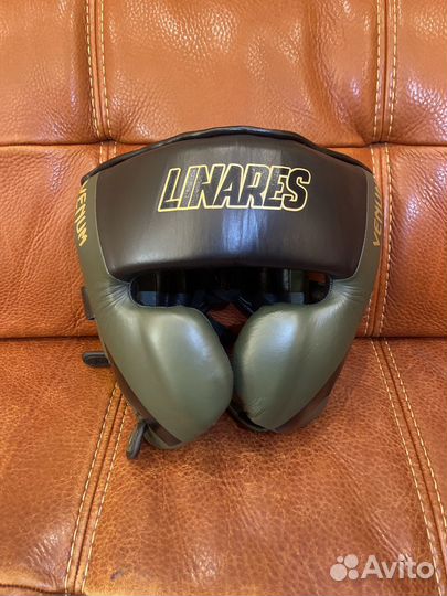 Профессональный боксерсикй шлем Venum