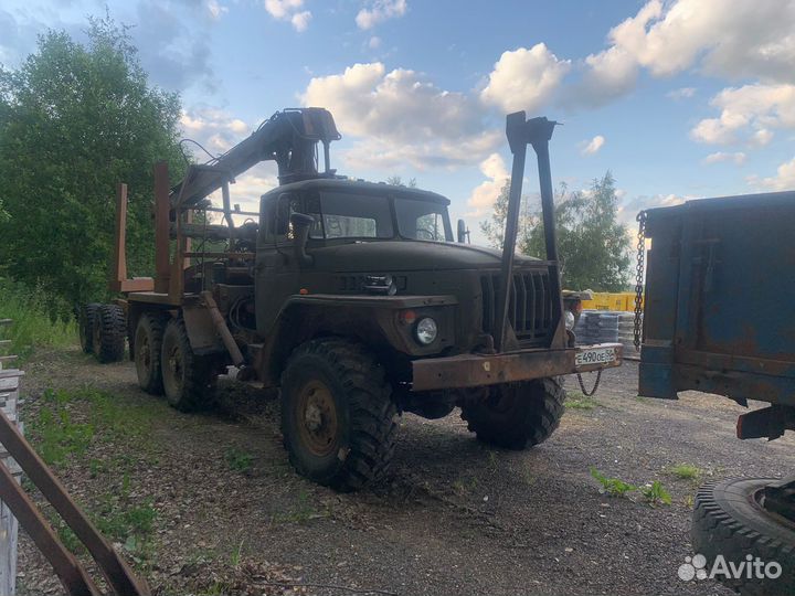 Урал 4320 с КМУ, 1987