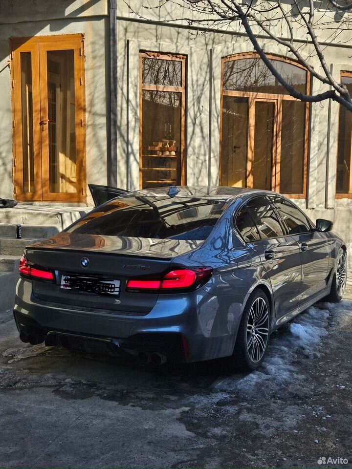 Задние фонари на бмв G 30 рест