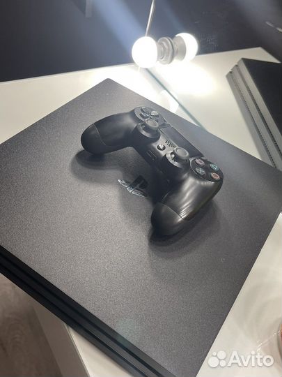 Sony playstation 4 pro 1tb