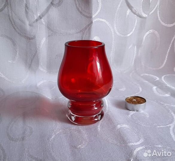 Ваза для цветов и свечи