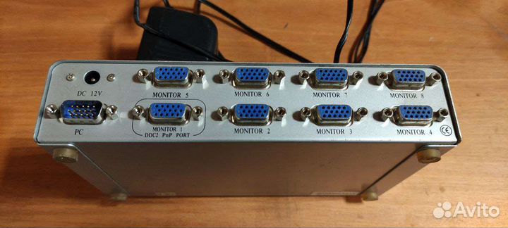 Видео сплиттер (разветвитель) на 8 VGA