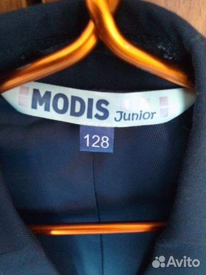 Пиджак на мальчика 128