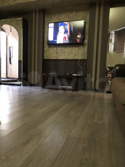 Квартира-студия, 56 м², 1/5 эт.