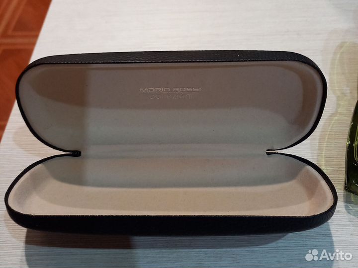 Футляр для очков