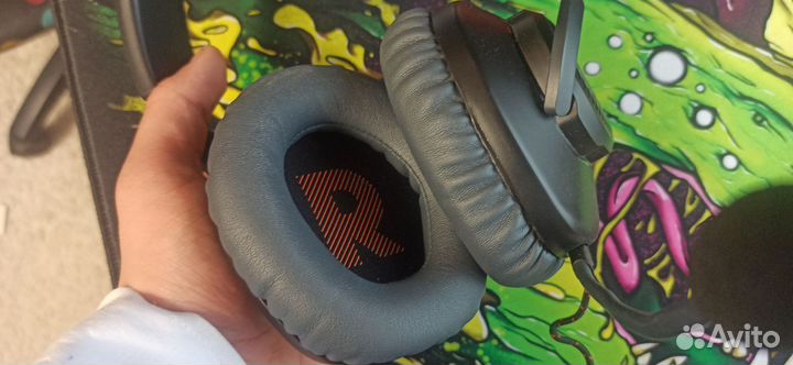 Наушники Jbl quantum 100