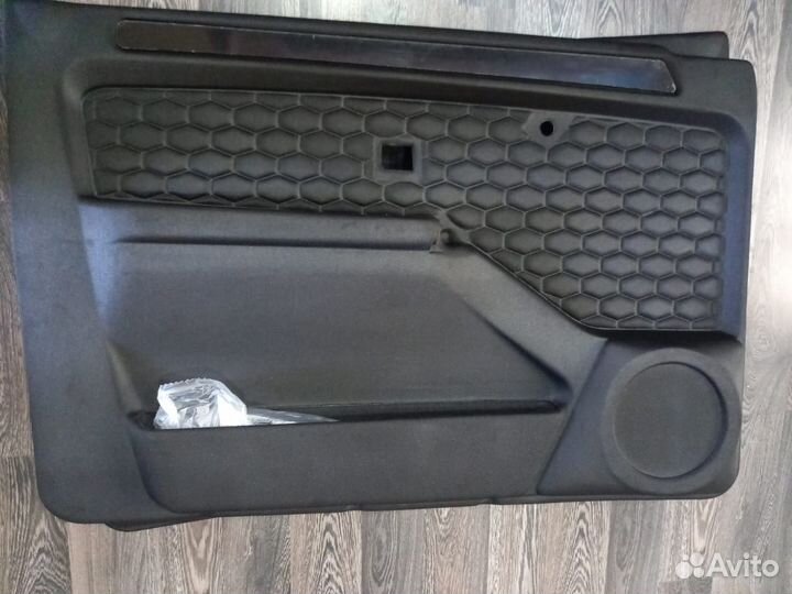 Карты дверные нива 2121 4x4