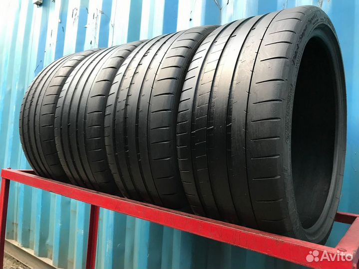 Michelin Pilot Super Sport 235/35 R19 91Y