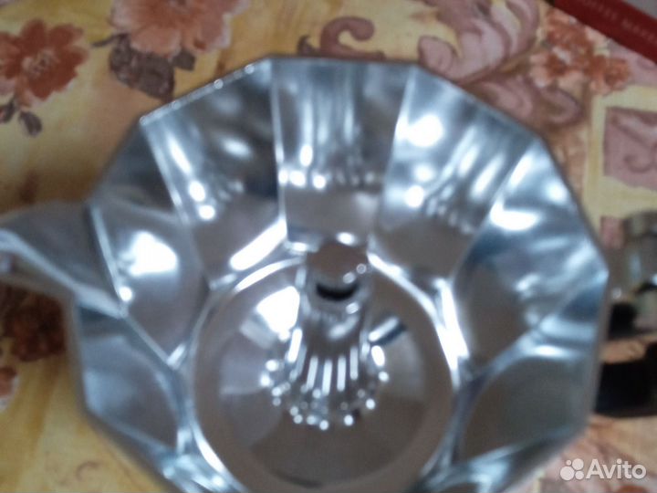 Гейзерная кофеварка