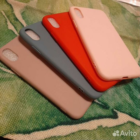 Новые чехлы iPhone X 4 шт. цена за все