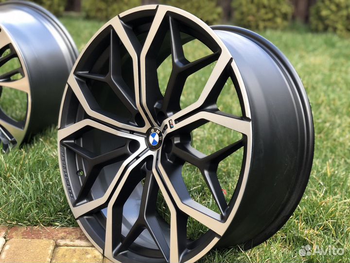 Диски BMW BMW X7 M R22 разноширокие