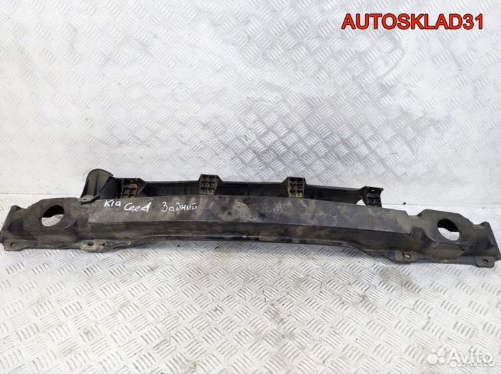 Усилитель заднего бампера Kia Ceed 866311H100
