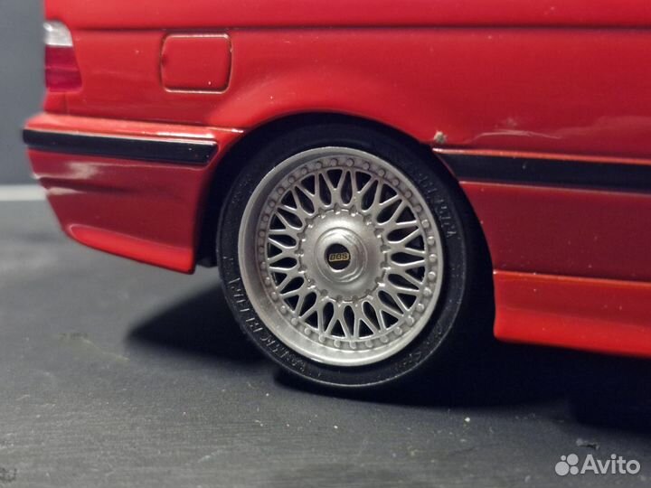 Bmw e36 1:18 solido