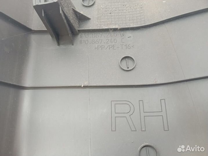 Обшивка стойки средней правой нижняя seat Leon (1P) 1P0867240D1UQ
