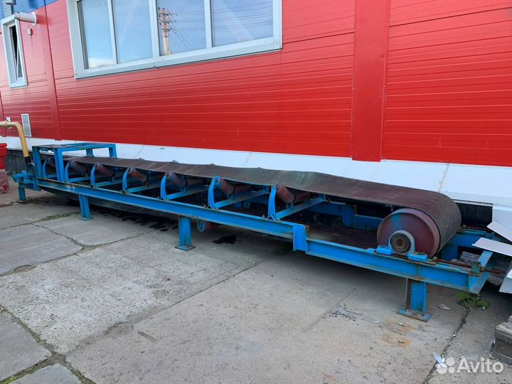 Ленточный транспортер Y335 с магнитным барабаном