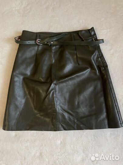 Юбка из экокожи