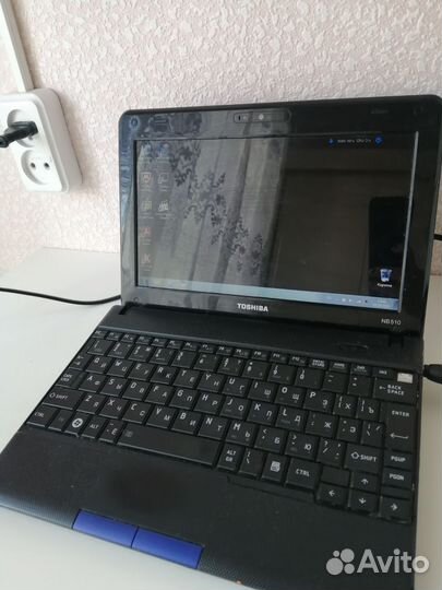 Нетбук toshiba