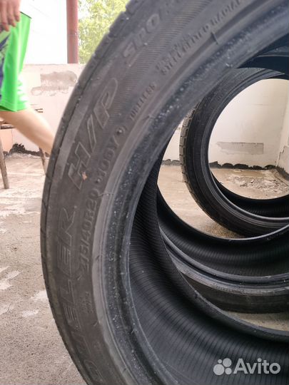 Advance AR211 275/40 R20 106H