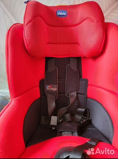Автомобильное кресло chicco