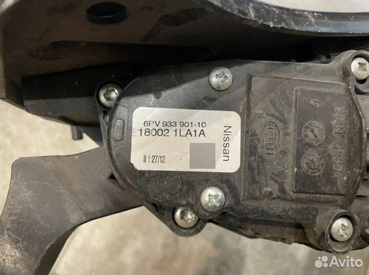 Педаль газа Nissan Patrol
