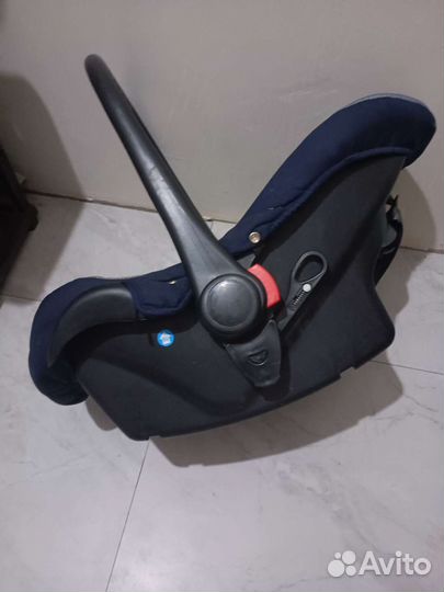 Прогулочная коляска 3в1