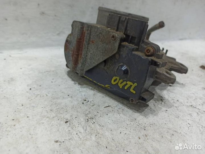 Дроссельная заслонка