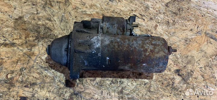 Стартер Audi 80 8A/B3 1986 1005821175