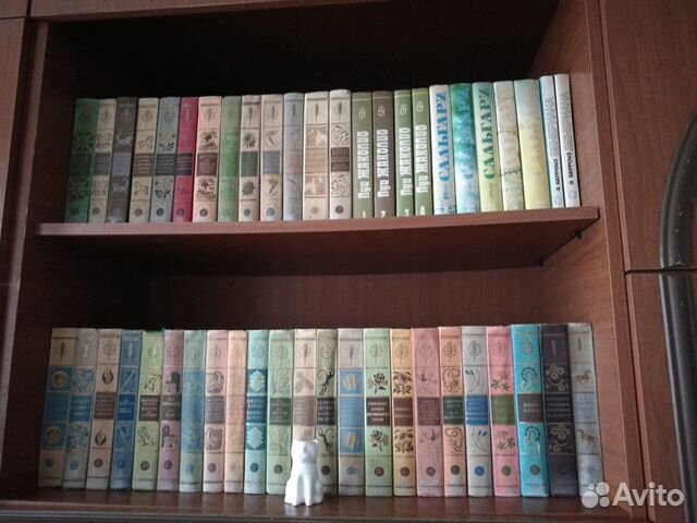 Продаётся библиотека