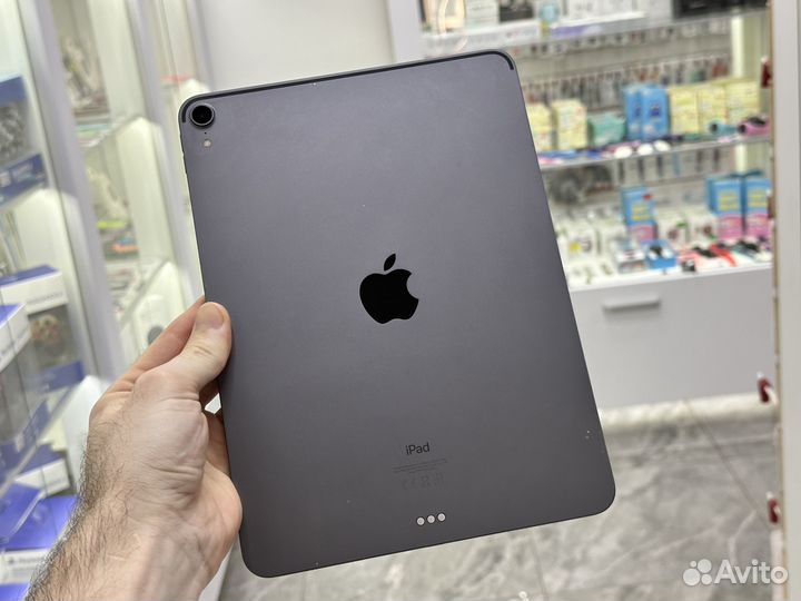 Планшет Apple iPad Pro 11 2018 256Gb Wi-Fi Grey