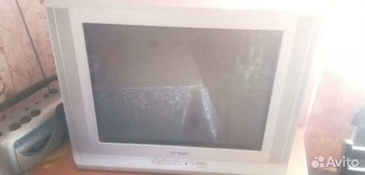 Телевизор самсунг