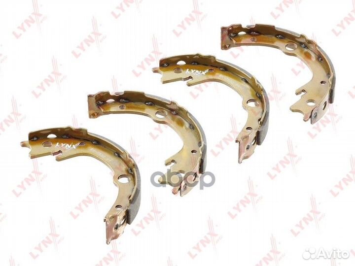 Колодки тормозные барабанные зад BS7532 LYN