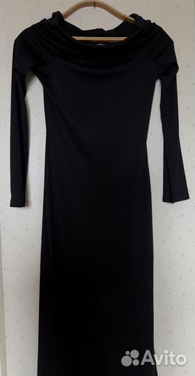 Платье с воротником 46