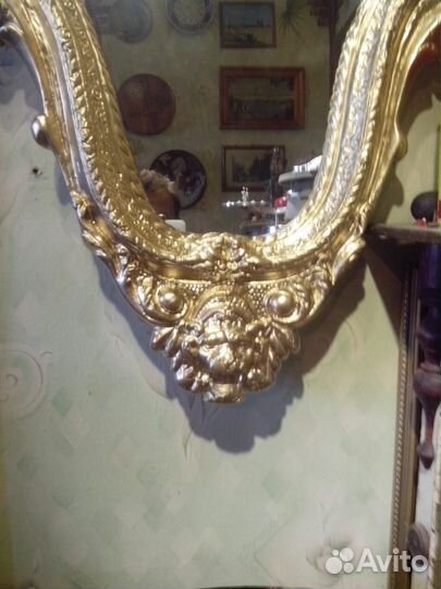 Банкетка и зеркало