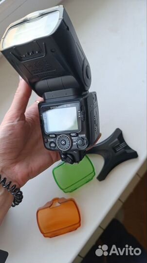 Вспышка Nikon Speedlight SB-700 новая с допами